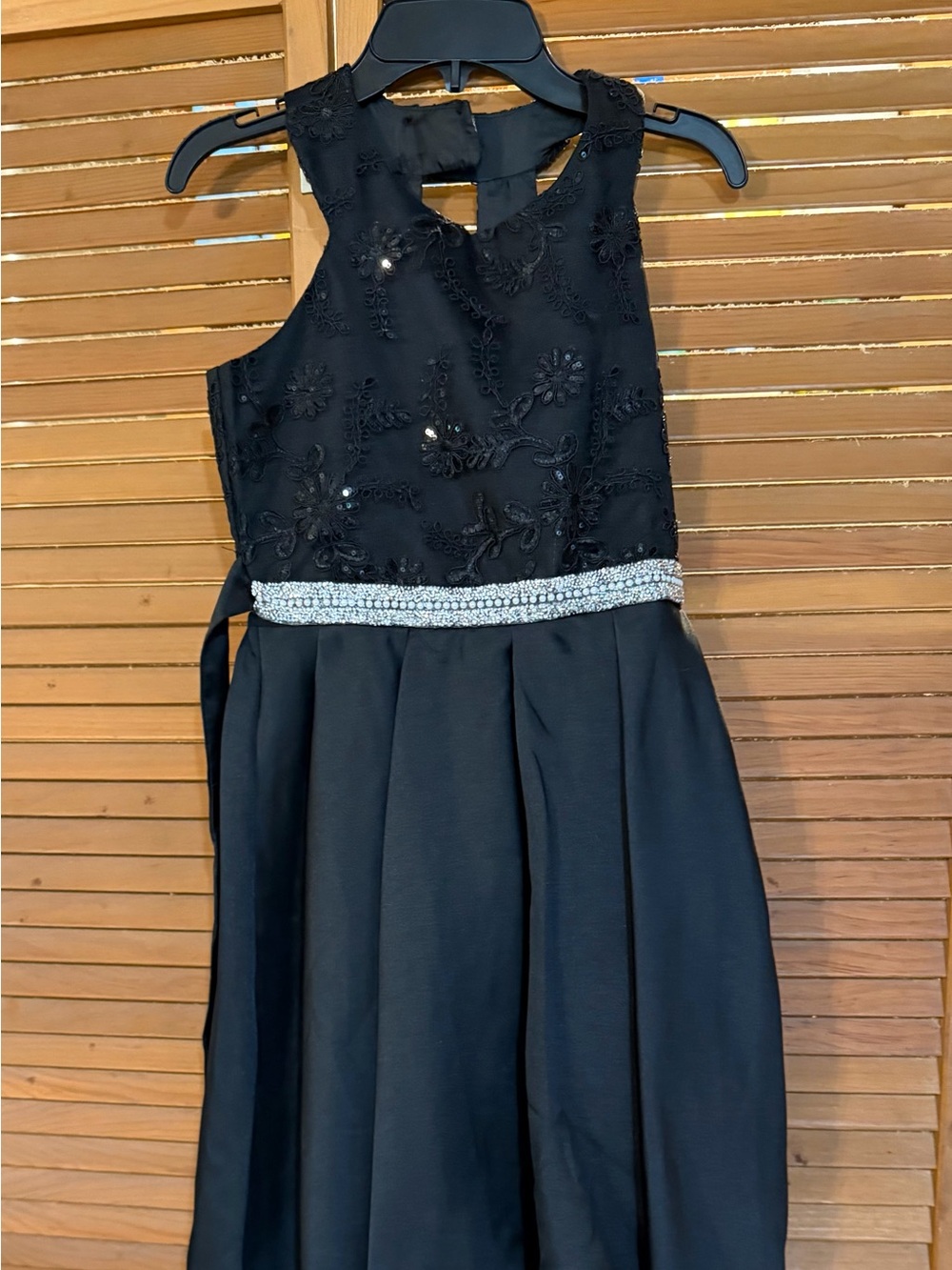 Bonnie Jean Girls Size 14 Black High Low Formal Dress Embroidered Beaded Party